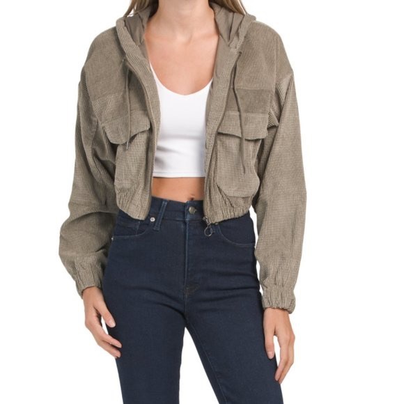 Ashley By 26 International Jackets & Blazers - ASHLEY BY 26 Sage Crop Jacket With Cargo Pockets SZ L